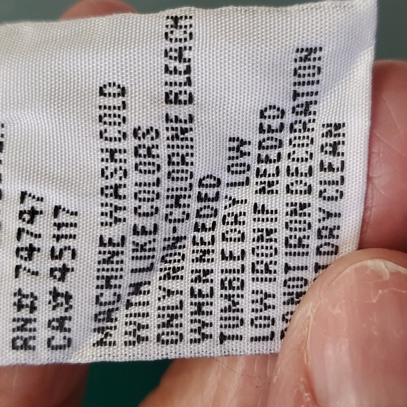 World wide Sportsman sleevless top. Button down with colar. Size large. Fishing. - Picture 12 of 13